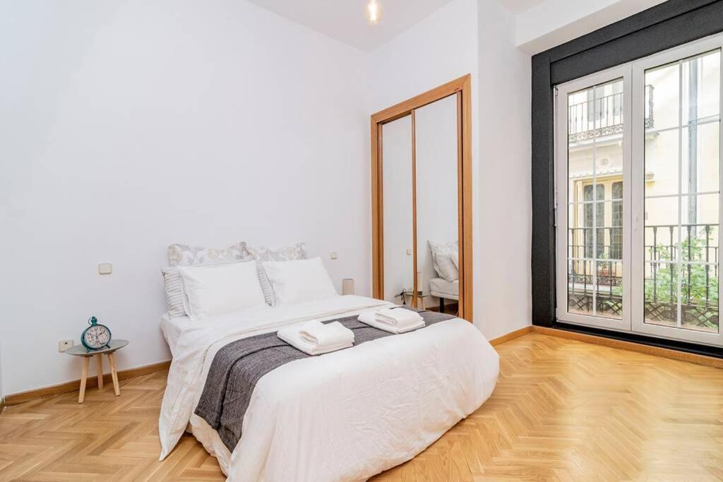 Bello Apartamento En Centro De Madrid, C/Infantas 1-3 By Batuecas Exterior foto